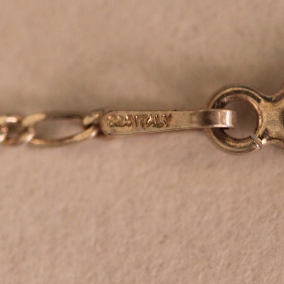 Sterling Silver seahorse necklace (SN0004) - Picture 10 of 10